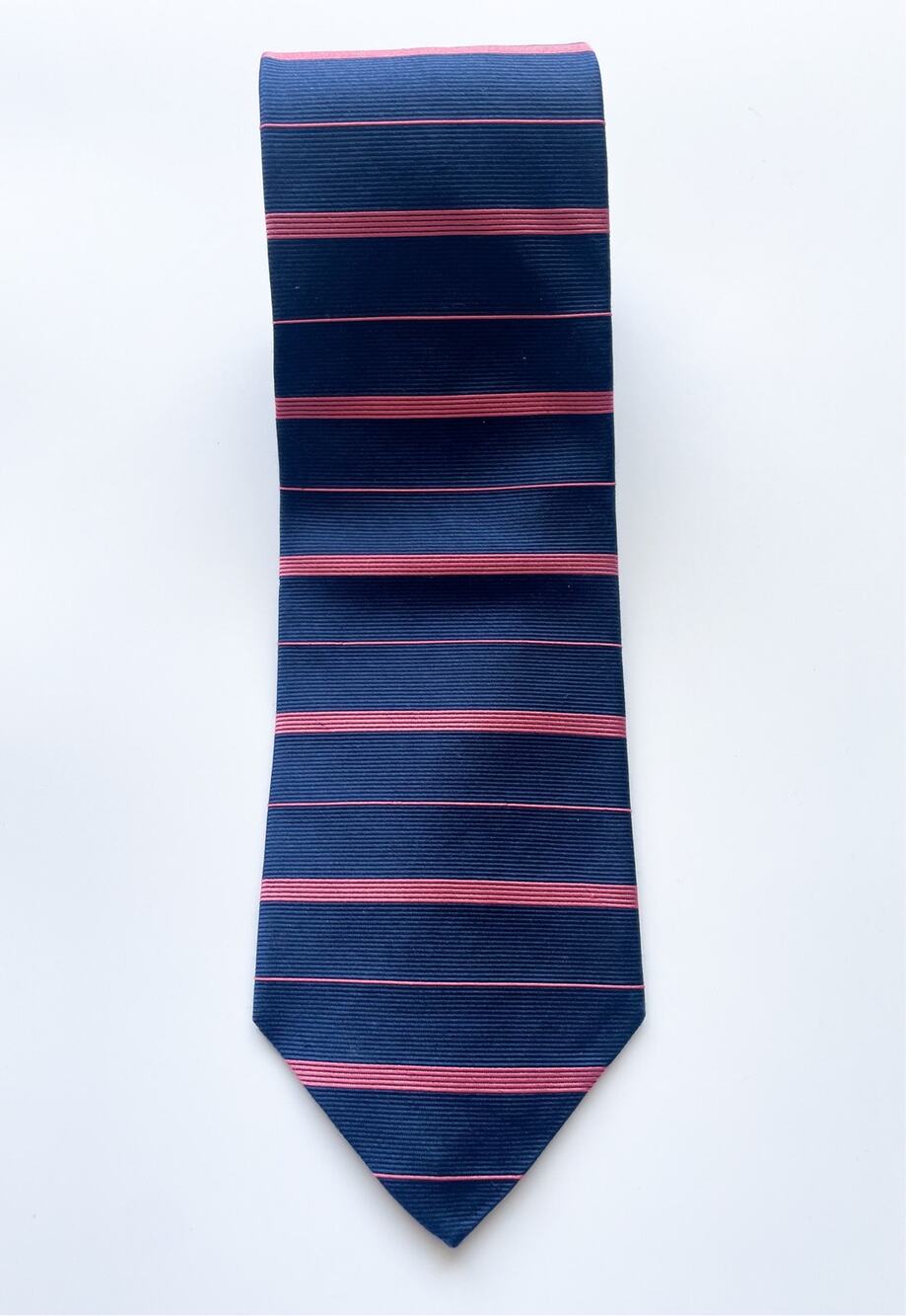 Brooks Brothers Makers Modern Navy and Pink Horizontal Stripe Silk Neck Tie